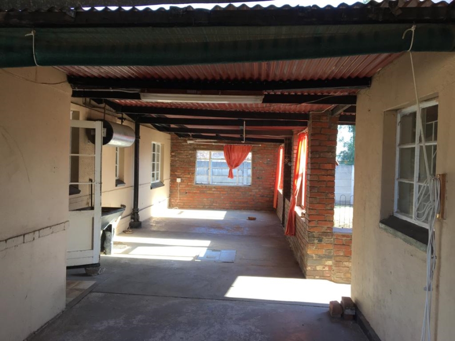 3 Bedroom Property for Sale in Vierfontein Free State